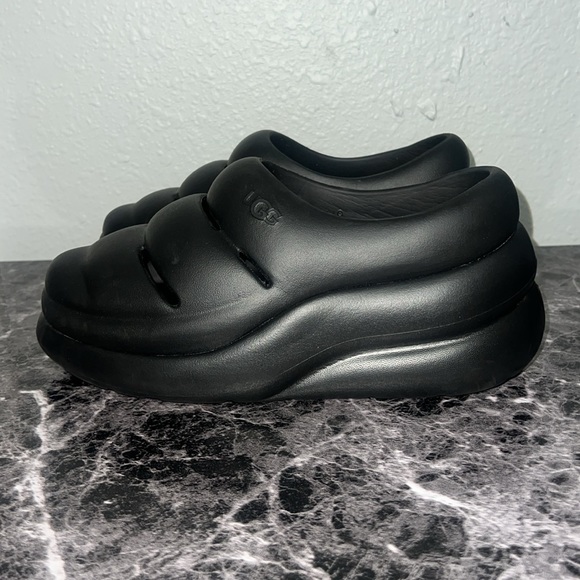 NWOT UGG Sport Yeah Clog Size: 9 US - Picture 9 of 13